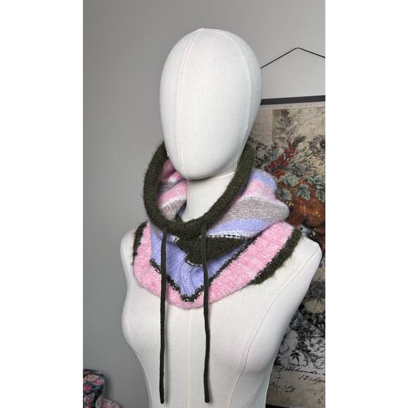 SOLD OUT - Picture 2 of 4